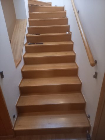 původní schody před montáží