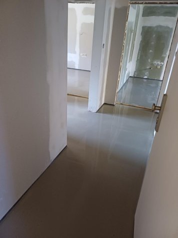 nivelizace podlah byt Komín Brno